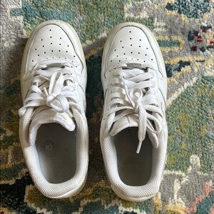 Air Force 1. Women’s 6.